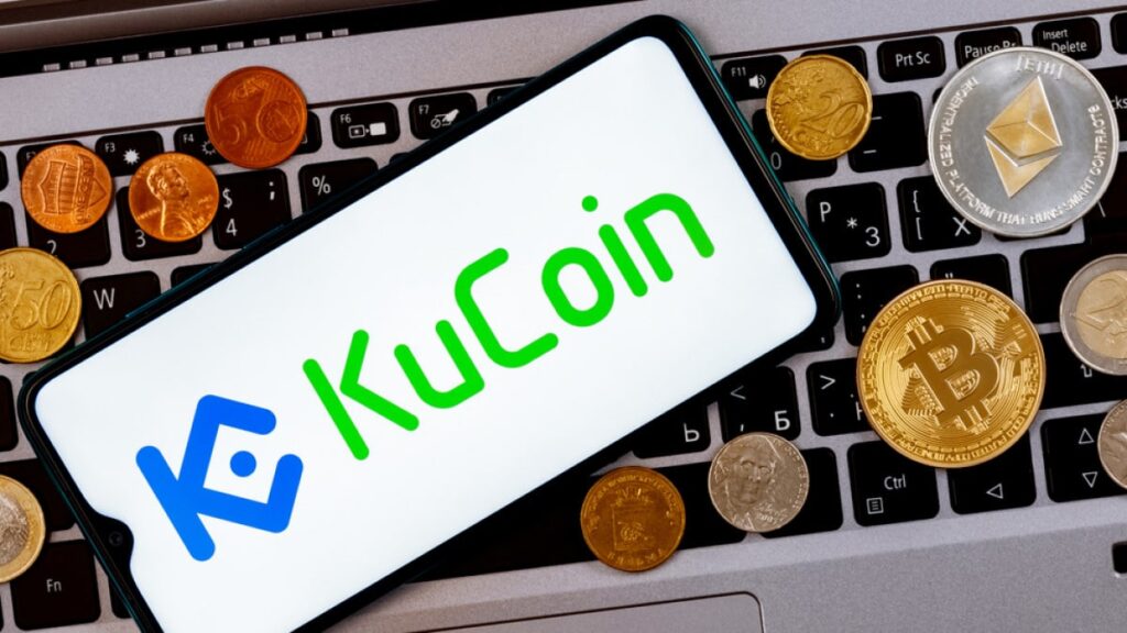 Комиссар CFTC критикует иск против KuCoin Комиссар CFTC критикует иск против KuCoin